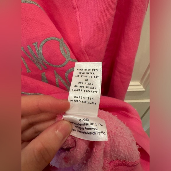 Daydreamer X-Large Fleetwood Mac Pink Sweatshirt. 💗⚡️ - Picture 8 of 8